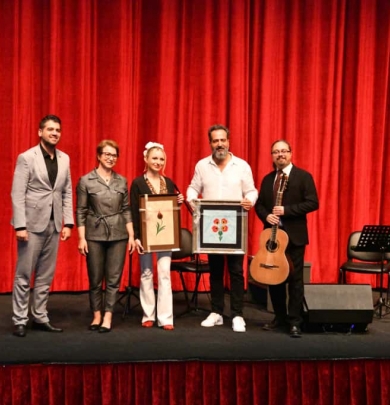 Ayşegül Aykaç & Efgan Rende Konseri Vokal ve Gitar İkilisi Konseri