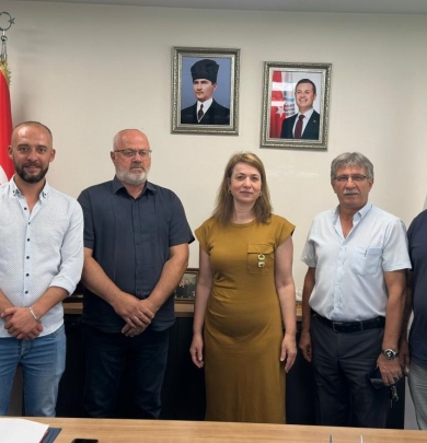 Balıkesir Kent Konseyi'ne Muhtarlarımızdan Anlamlı Ziyaret