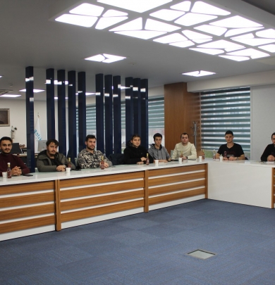 Yarbay Vecihibey Yurdu Öğrencileri Konsey Ziyareti